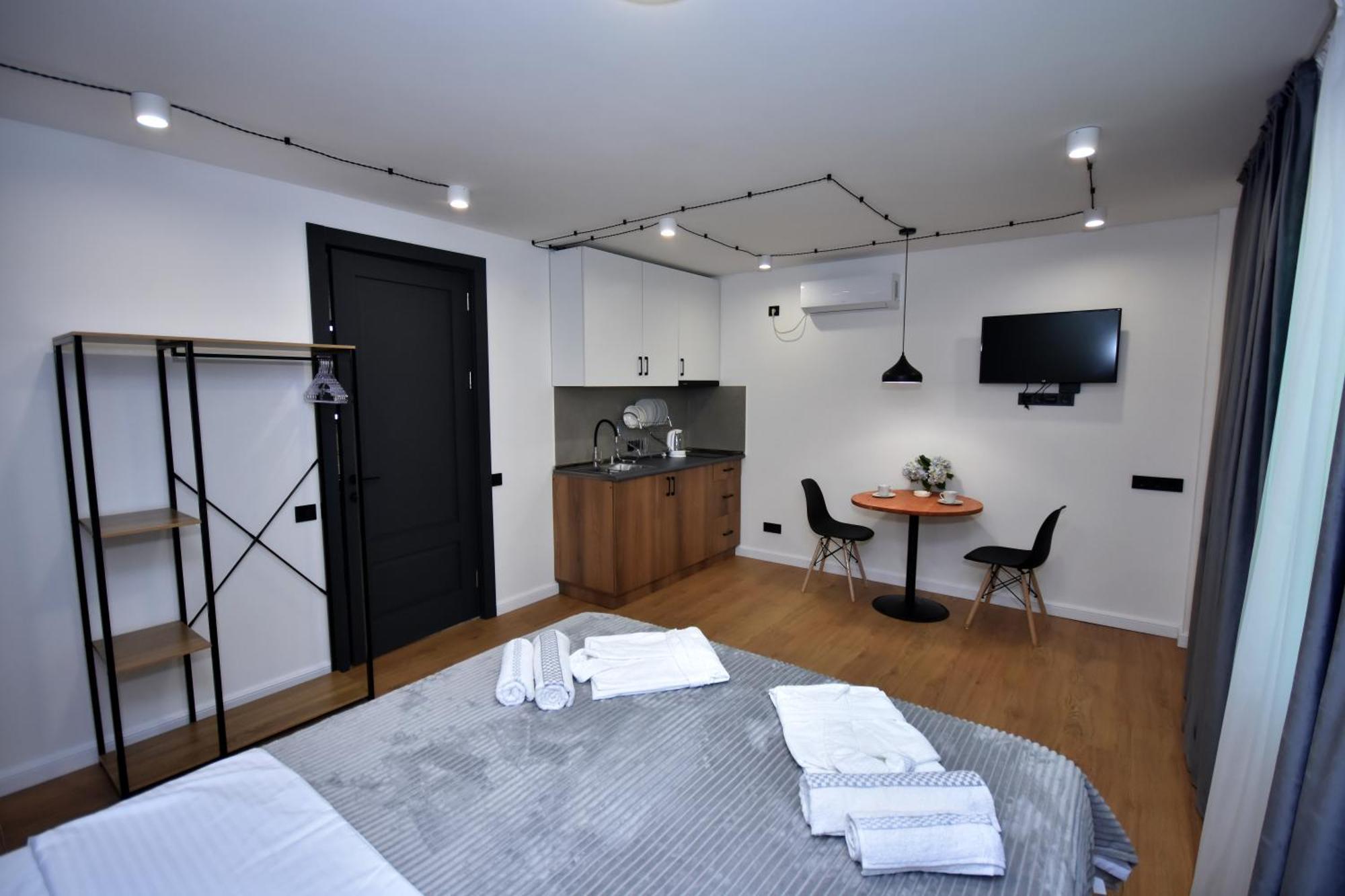 Pine Aparthotel Шекветили Экстерьер фото